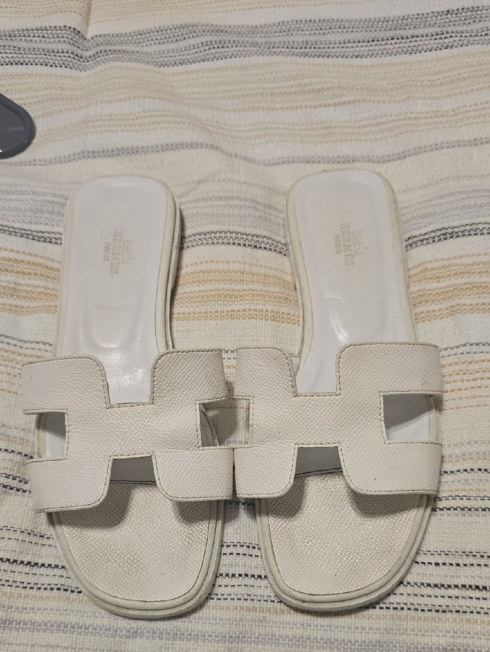 White Oran Slide Sandals - Women